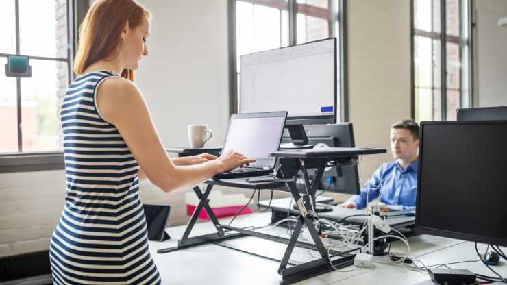 adjustable laptop stand
